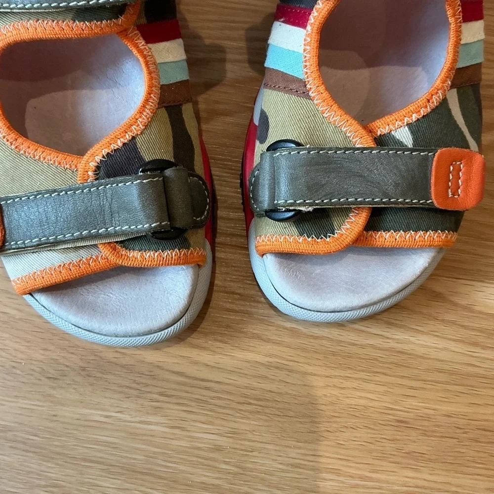 D&G Junior Sandals Camouflage Stripe Print Orange and Green Size 36